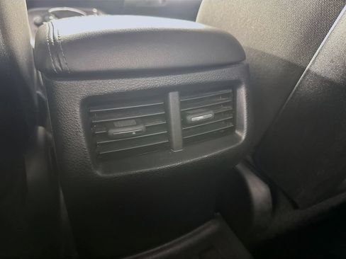 Used 2016 Dodge Challenger SXT RWD image 25