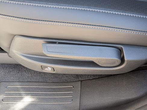 New 2026 Kia Sorento EX FWD image 18