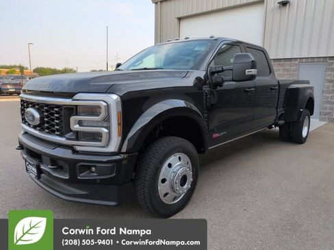 New 2026 Ford F450 Platinum w/ FX4 Off-Road Package AWD/4WD image 7