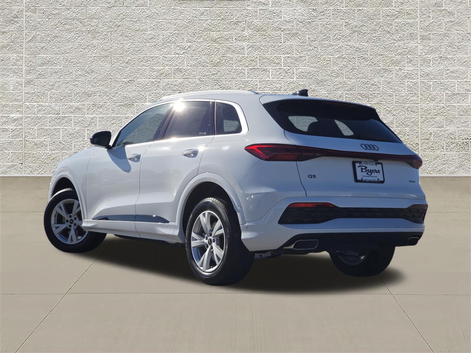 New 2026 Audi Q5 Premium AWD/4WD image 5
