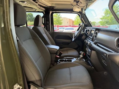 Used 2022 Jeep Gladiator Sport AWD/4WD image 30