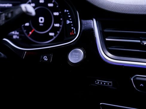 Used 2018 Audi Q7 3.0T Prestige w/ Prestige Package image 29