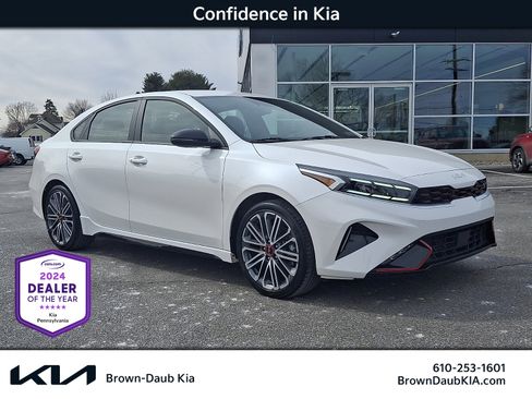 Certified 2023 Kia Forte GT image 1