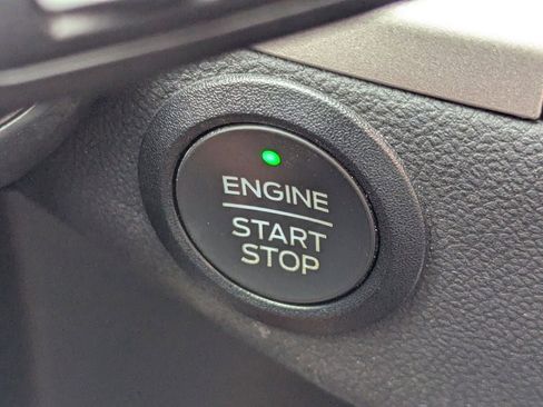 Used 2022 Ford Escape SEL image 29