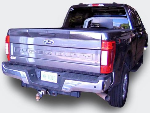 Used 2020 Ford F250 XLT AWD/4WD image 3