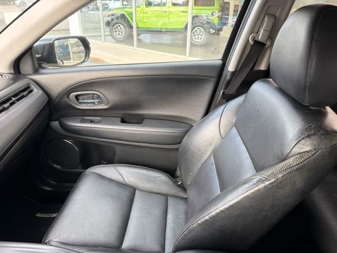 Used 2016 Honda HR-V EX-L image 29