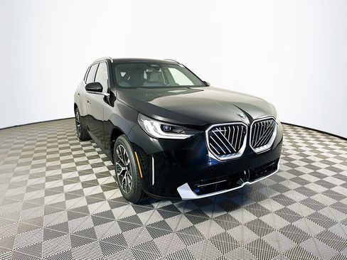 Used 2025 BMW X3 xDrive30i w/ Premium Package image 1