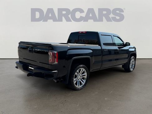 Used 2018 GMC Sierra 1500 SLT w/ All Terrain Package AWD/4WD image 7