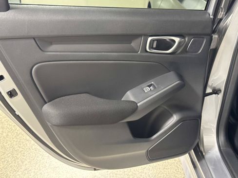 Used 2024 Honda Civic Sport image 10