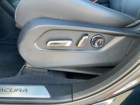 Used 2025 Acura RDX w/Technology Package image 12