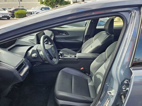Certified 2026 Toyota Prius XLE FWD image 20