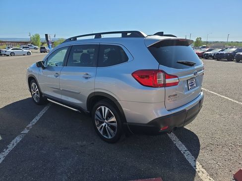 Used 2019 Subaru Ascent Limited AWD/4WD image 5