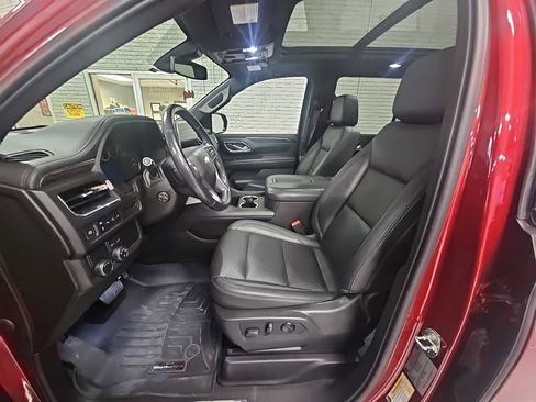 Used 2021 Chevrolet Tahoe LT w/ Luxury Package image 9