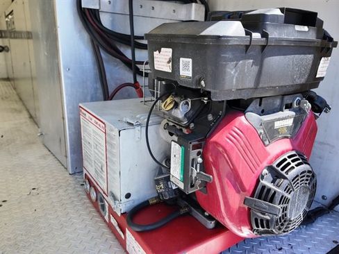 Used 2016 GMC Savana 3500 Extended image 21