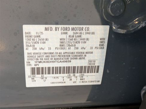 New 2026 Ford Explorer Active w/ Active Comfort Package image 24