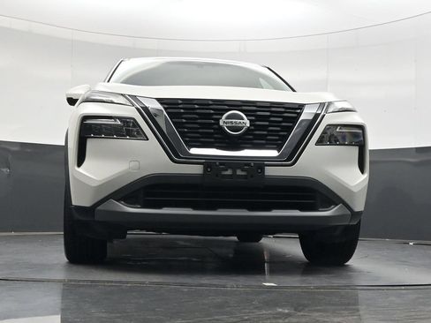 Used 2021 Nissan Rogue SV AWD/4WD image 32