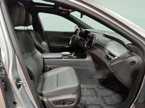 Used 2024 Lexus RX 350 Premium w/ Accessory Package (Z1) AWD/4WD image 27