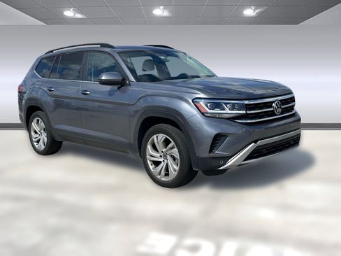 Used 2022 Volkswagen Atlas SE w/ Panoramic Sunroof Package image 7