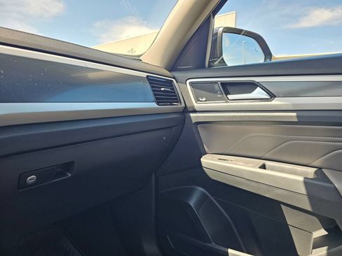 Certified 2023 Volkswagen Atlas SEL Premium AWD/4WD image 26