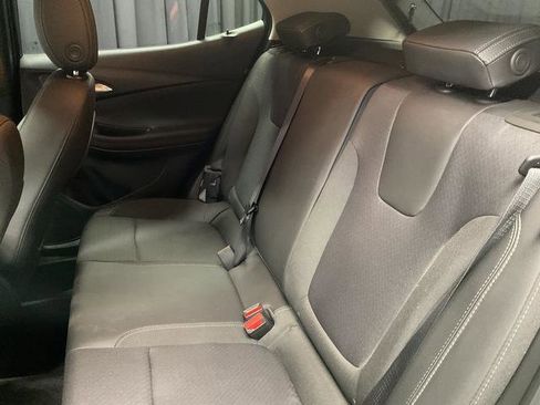 Used 2022 Buick Encore GX Preferred w/ Cold Weather Comfort Package image 9