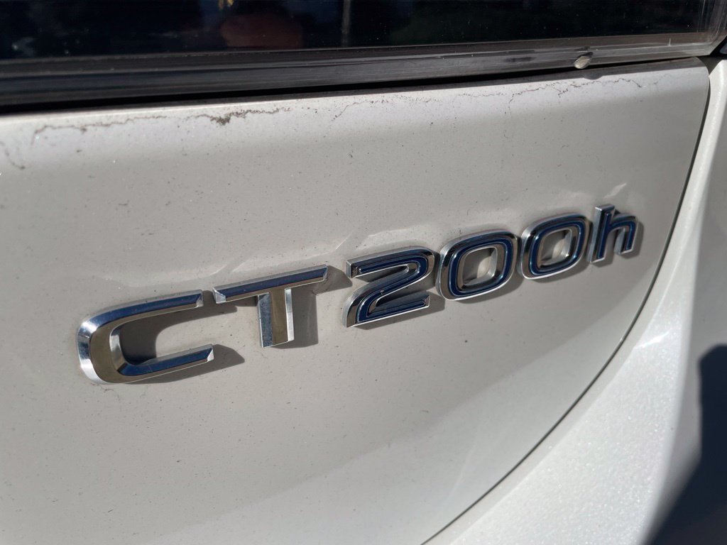 Used 2012 Lexus CT 200h Premium w/ Premium Audio Pkg (F Sport) FWD image 8