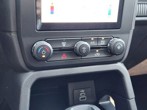 New 2025 Ford Ranger XL image 20