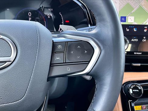 Used 2025 Lexus NX 350 AWD w/ Accessory Package (Z2) image 25