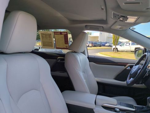 Used 2020 Lexus RX 350 Premium image 33