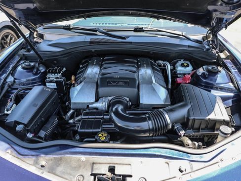 Used 2012 Chevrolet Camaro SS RWD image 20