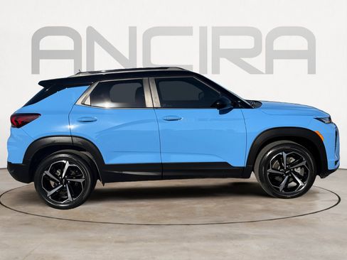 Used 2023 Chevrolet TrailBlazer RS w/ Sun and Liftgate Package image 12