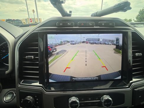 Used 2022 Ford F250 Lariat w/ Tremor Off-Road Package AWD/4WD image 30