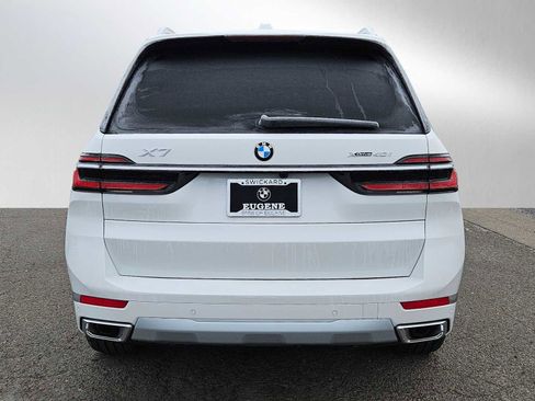 New 2026 BMW X7 xDrive40i image 4