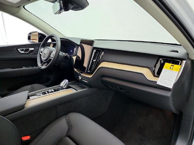 New 2026 Volvo XC60 T8 Plus w/ Climate Package AWD/4WD image 17
