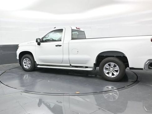 Used 2025 Chevrolet Silverado 1500 W/T RWD image 4