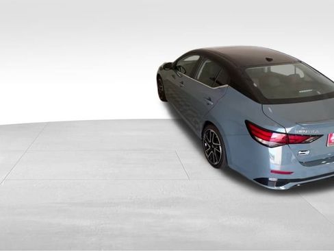 Certified 2024 Nissan Sentra SR w/ SR Premium Package image 3