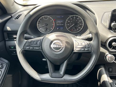 Used 2025 Nissan Sentra S FWD image 14