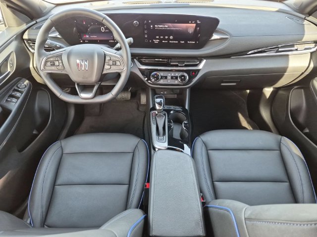Used 2025 Buick Envista Sport Touring w/ Convenience I Package FWD image 27