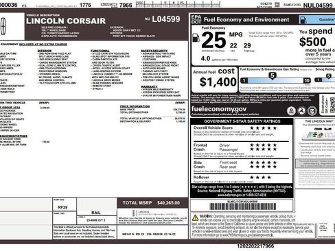 Used 2022 Lincoln Corsair FWD w/ Equipment Group 101A image 3