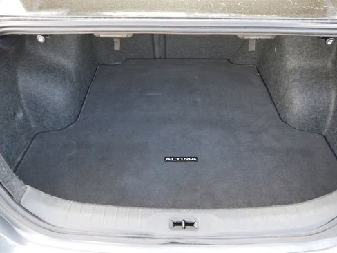 Used 2019 Nissan Altima 2.5 SR FWD image 20