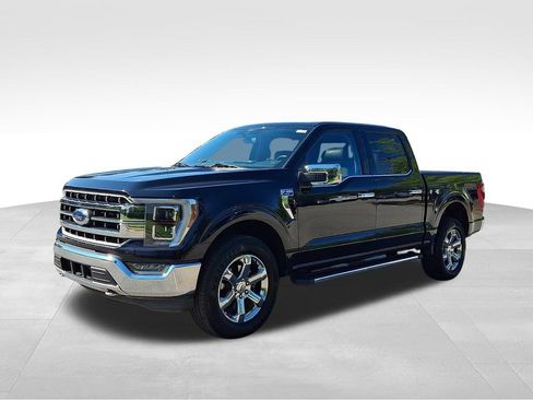 Used 2021 Ford F150 Lariat w/ Equipment Group 502A High AWD/4WD image 3