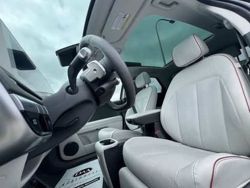 Certified 2024 Hyundai Ioniq 5 Limited RWD image 18