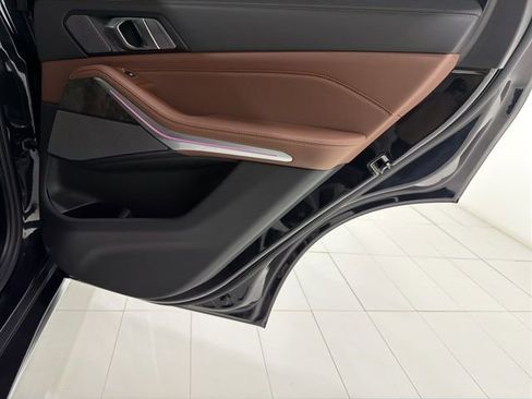 Certified 2024 BMW X5 xDrive40i w/ Premium Package image 21