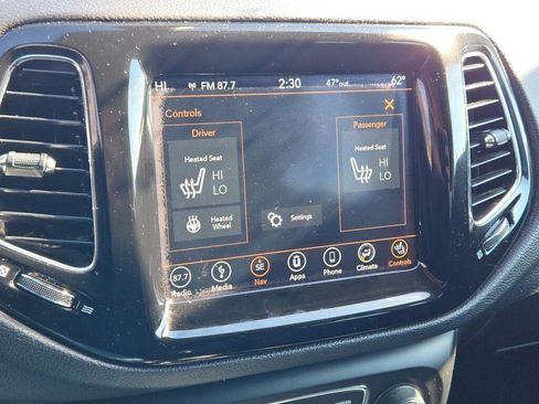 Used 2019 Jeep Compass Limited w/ Safety & Security Group image 30