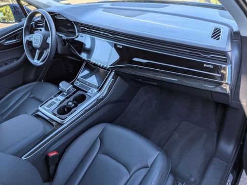 Used 2024 Audi Q7 Premium Plus image 23