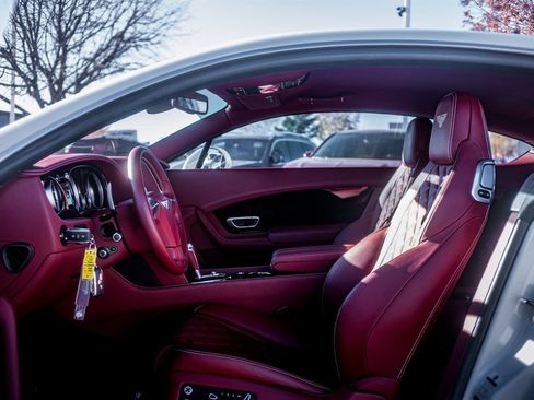 Used 2016 Bentley Continental GT Speed image 12