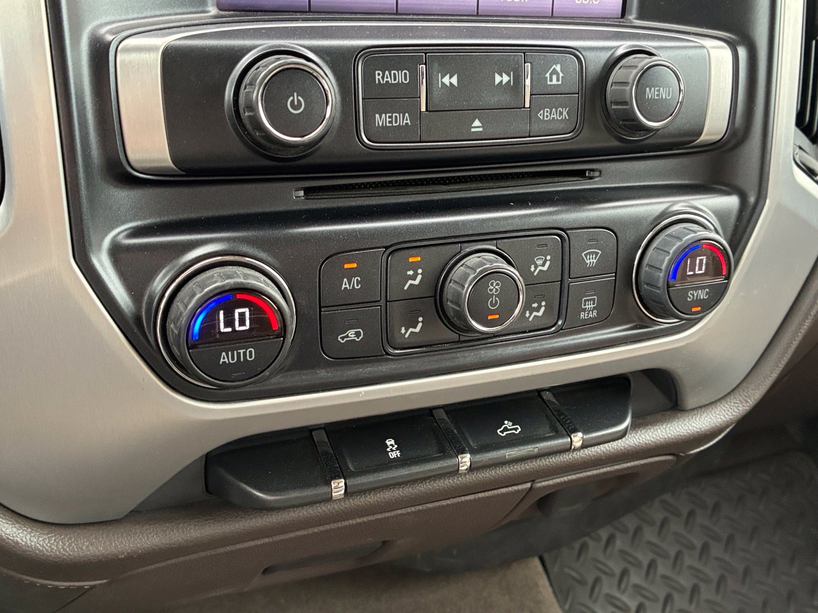Used 2016 GMC Sierra 1500 SLE w/ SLE Value Package RWD image 19