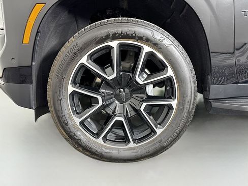 Certified 2025 Chevrolet Tahoe RST w/ Comfort Package image 31