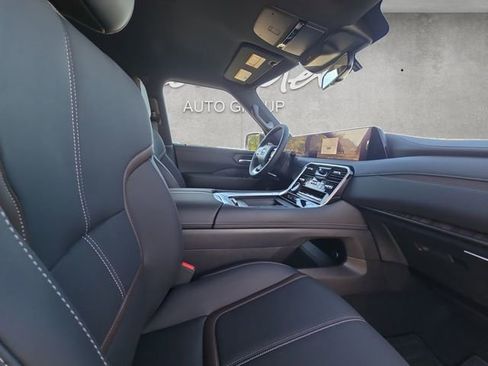 New 2026 Nissan Armada SL image 24