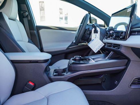 New 2026 Subaru Solterra Premium image 17