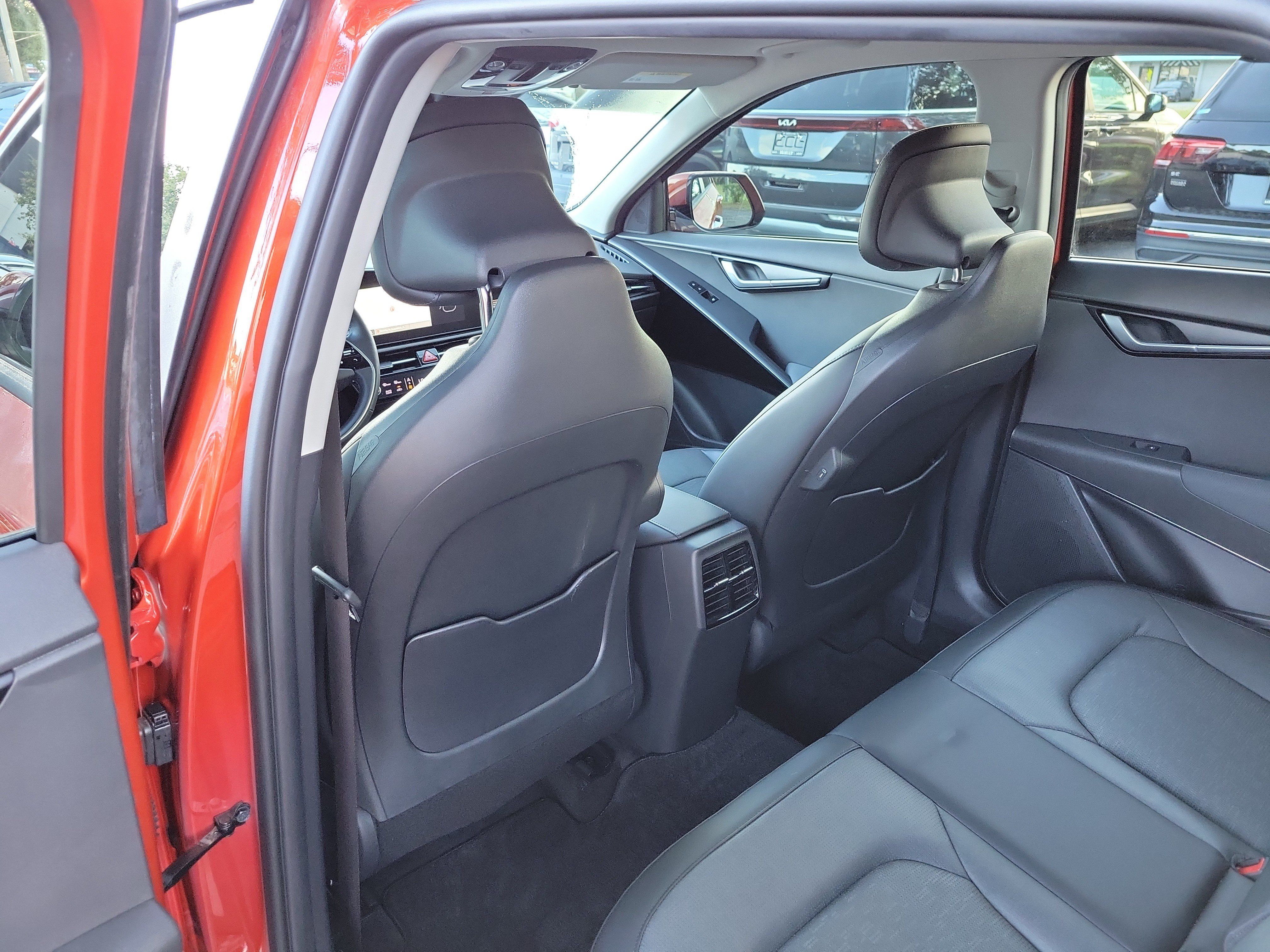 Certified 2023 Kia Niro FWD image 16